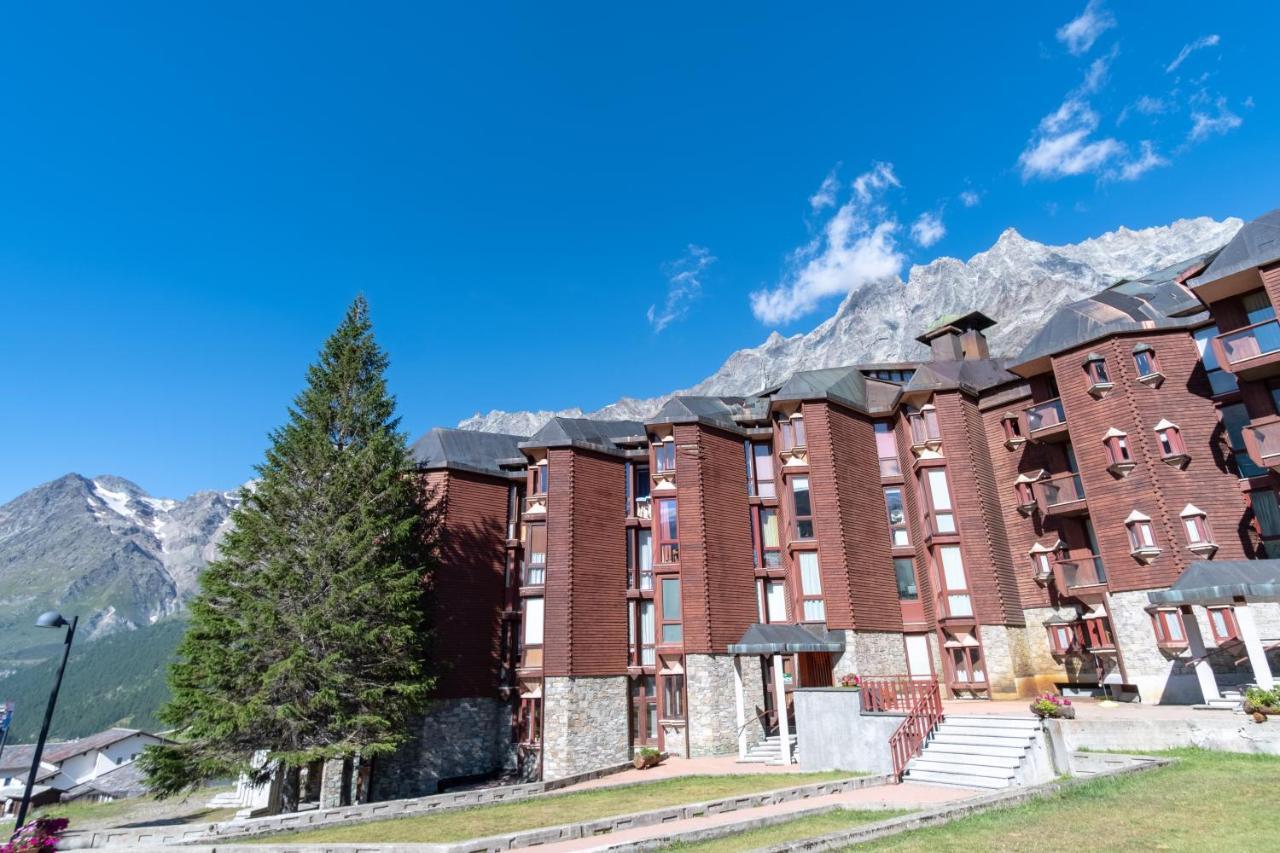 Monte Cervino Apartment As4 Бройл-Червиня Екстериор снимка